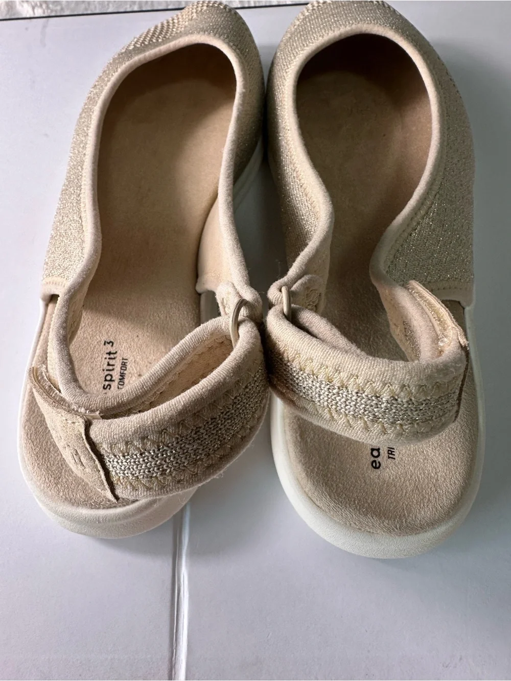 Easy Spirit Beige Knit Slingback Flats